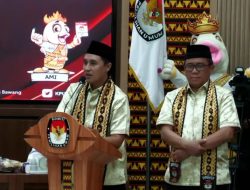 Para relawan penduduk Handal Antarkan Hendriwansyah-Danial Anwar Penetapan Nomor Urut Cagub dan Cawabup Tuba