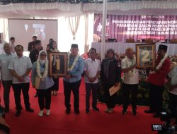 Pleno Terbuka KPU Lamtim Menetapkan Ela-Azwar Dengan Nomor Urut 1 dan Dawam-Ketut Nomor Urut 2
