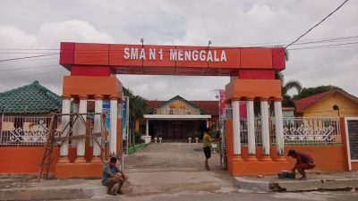 Semenjak DiPimpin Siti Nursiah, M.Pd. Kepala Sekolah SMA 1 Menggala Pintu Gerbang Masuk Sekolah Ada Perubahan