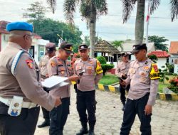 Polsek Lambu Kibang Gelar Gaktibplin, Lakukan Pemeriksaan HP Personel Pastikan Bebas Judi Online