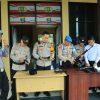Pastikan Aman, Wakapolres Tulang Bawang Barat Gelar Pemeriksaan dan Pengecekan Senpi Dinas Milik Personil