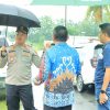 Kapolres Tulang Bawang Barat, Cek Langsung Banjir Di Tiyuh Pulung Kencana dan Berikan Pelayanan kesehatan