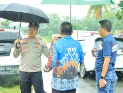 Kapolres Tulang Bawang Barat, Cek Langsung Banjir Di Tiyuh Pulung Kencana dan Berikan Pelayanan kesehatan