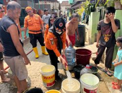 Arahan Wali Kota: Air Bersih Disalurkan, Bangunan Liar Dibongkar